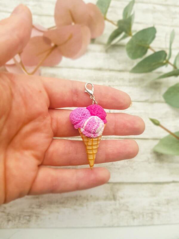 Miniatur Eiscreme Charm Anhänger aus Fimo Geschenkidee