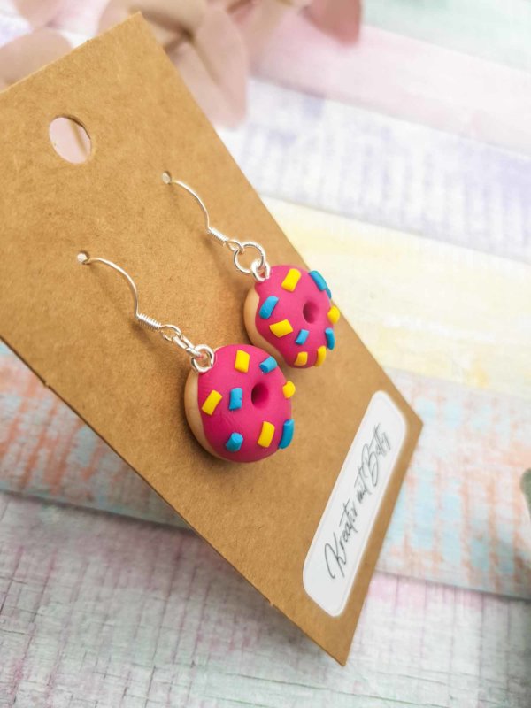 Donut Ohrringe in Pink aus Fimo Polymer Clay