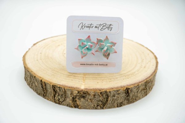 Sukkulenten Hauswurzen Ohrringe aus Polymer Clay handgemacht, realistischer Blumenschmuck