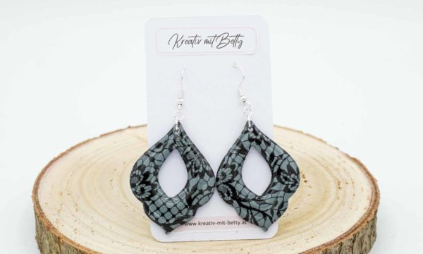 ohrringe polymer clay fimo resin epoxidharz grau mit schwarzer spitze