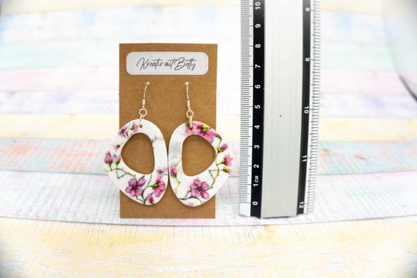 Aquarell Watercolor Kirschblüten Ohrringe Schmuck weiß rosa aus Polymer Clay