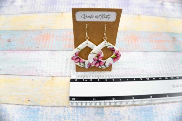 Aquarell Watercolor Kirschblüten Ohrringe Schmuck weiß rosa aus Polymer Clay