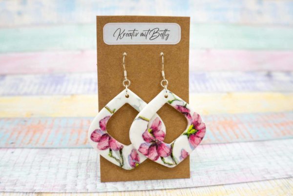 Aquarell Watercolor Kirschblüten Ohrringe Schmuck weiß rosa aus Polymer Clay