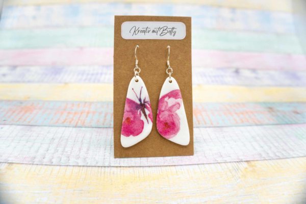 Aquarell Wasserfarben Schmetterling Ohhrringe weiß pastell rosa aus Polymer Clay