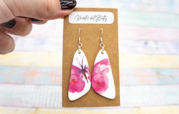 Aquarell Wasserfarben Schmetterling Ohhrringe weiß pastell rosa aus Polymer Clay