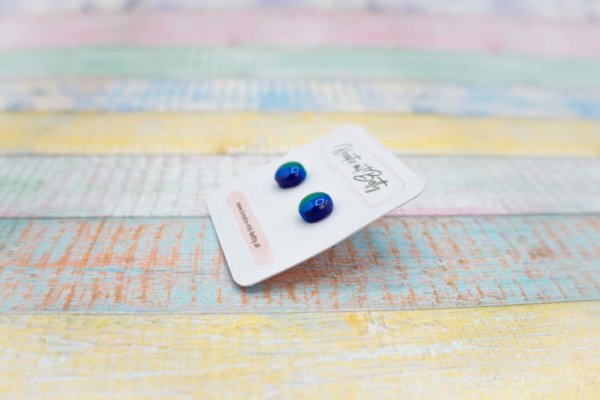 kleine mini Ohrstecker bunt gestreift in blau grün lila