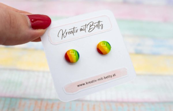 kleine mini Ohrstecker bunt gestreift in rot gelb grün