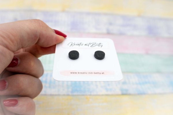 kleine mini Ohrstecker schwarz matt strukturiert