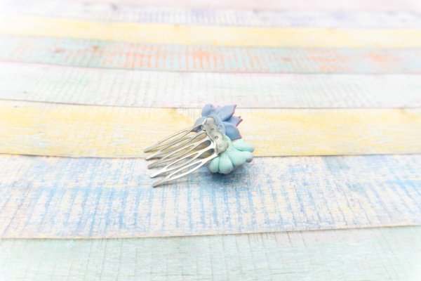 sukkulenten-haarschmuck-pastellfarben-polymer-clay-kreativ-mit-betty