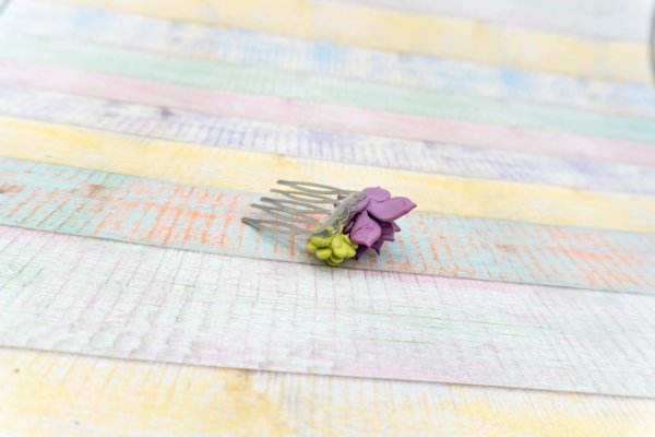 sukkulenten-haarschmuck-pastellfarben-polymer-clay