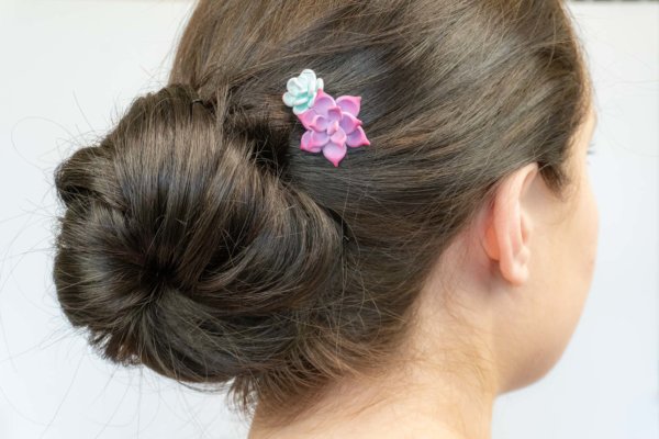 sukkulenten-haarschmuck-pastellfarben-polymer-clay