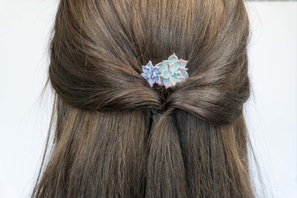 sukkulenten-haarschmuck-pastellfarben-polymer-clay
