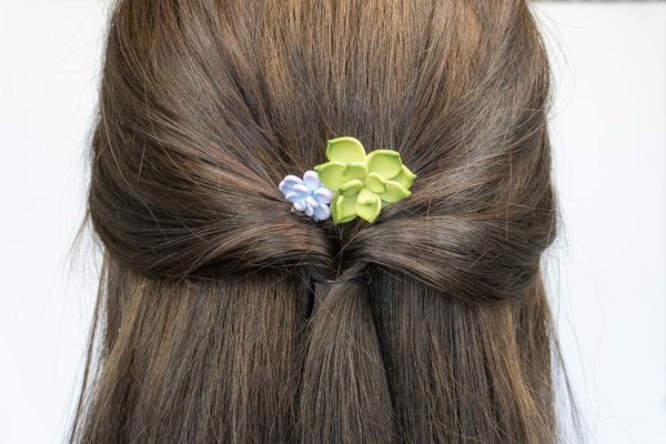 sukkulenten-haarschmuck-pastellfarben-polymer-clay