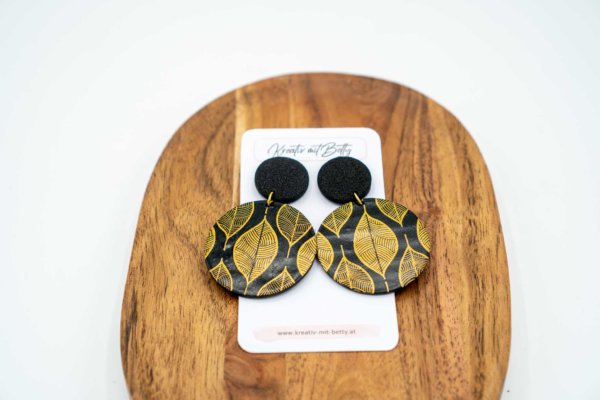 ohrringe schwarz gold mit blattmuster