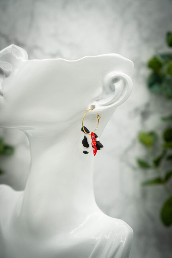 Kuh mit Bandana Ohrringe handgemacht aus Polymer Clay - Kreativ mit Betty