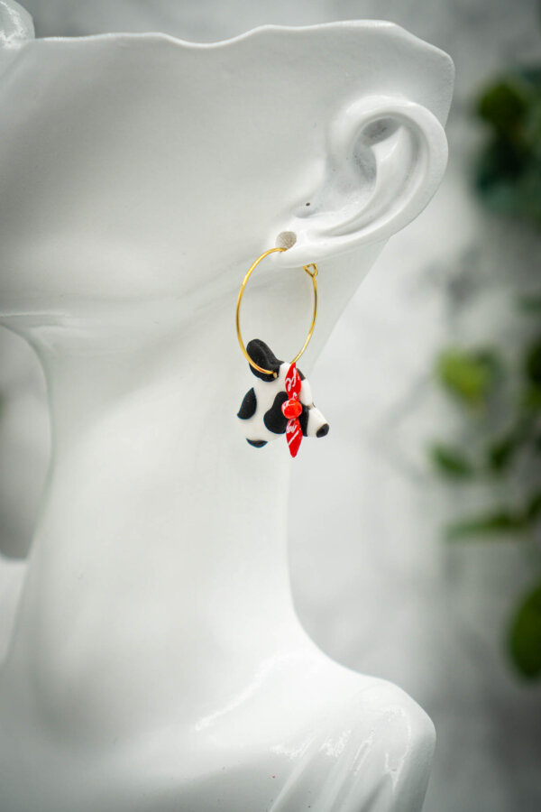 Kuh mit Bandana Ohrringe handgemacht aus Polymer Clay - Kreativ mit Betty