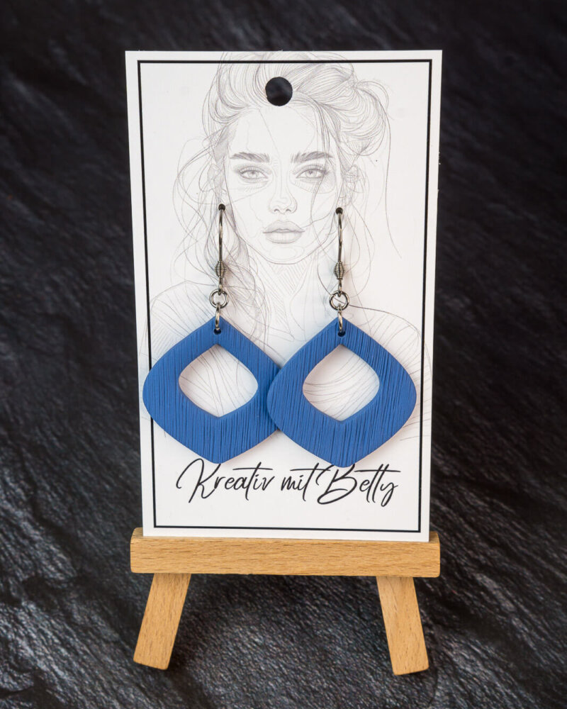 Handgemachte Statement-Ohrringe in blau – Fimo-Schmuck aus Österreich